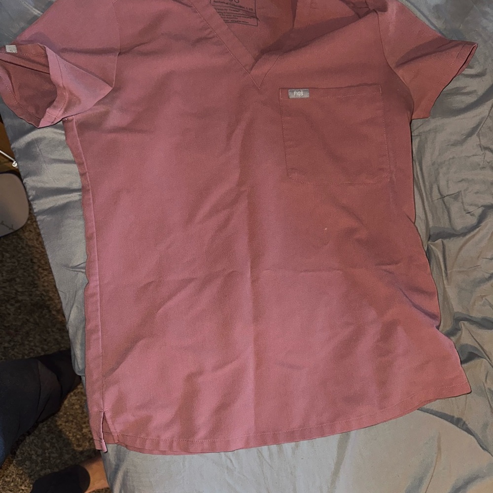 Figs Women's Mauve Short Sleeve Top